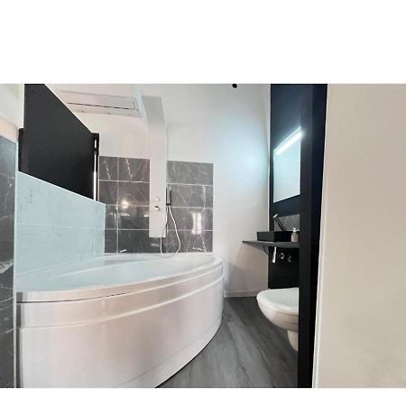 Charmant Studio Baignoire Narbonne Dış mekan fotoğraf